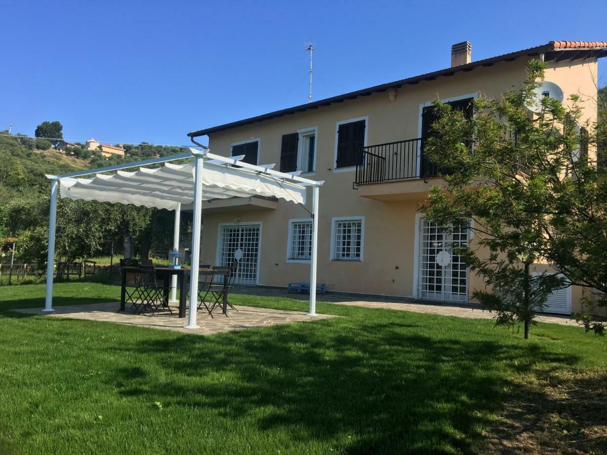 Agriturismo Oltrealmare Civezza Екстер'єр фото