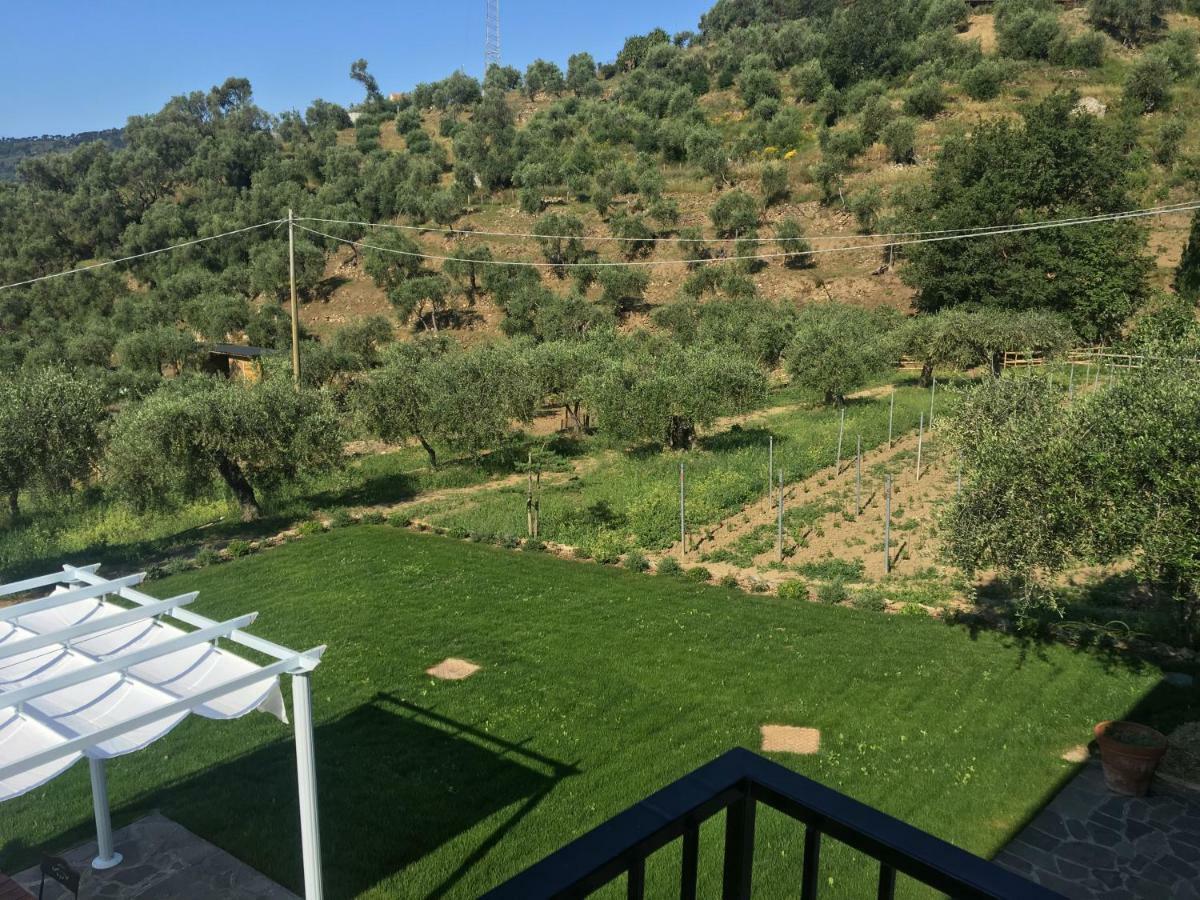 Agriturismo Oltrealmare Civezza Екстер'єр фото